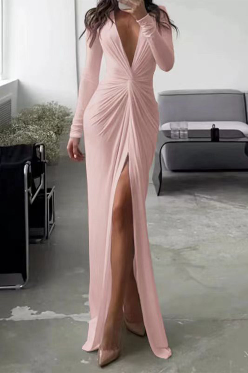 Chloé - Elegantes Kleid mit V-Ausschnitt und Faltenkragen