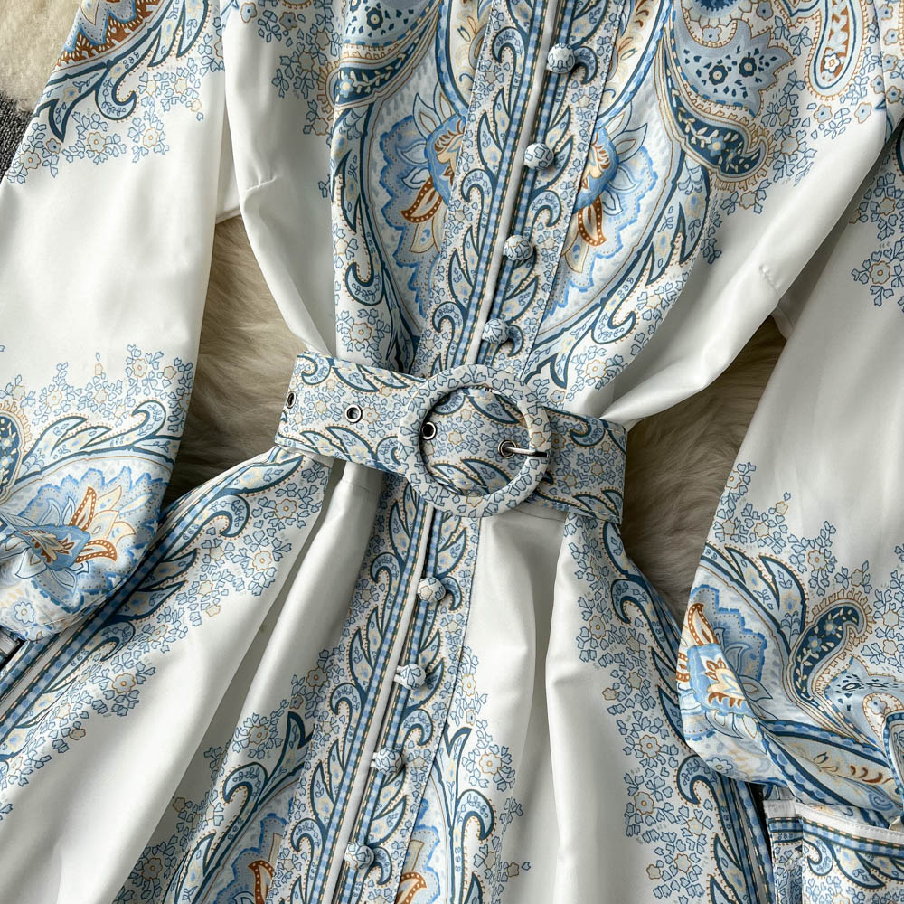 A-Linien-Kleid mit Blumenmuster und Gürtel