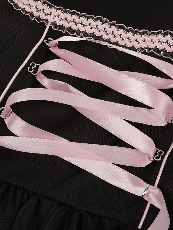 Blumiges Dirndl für Oktoberfest-Feiern